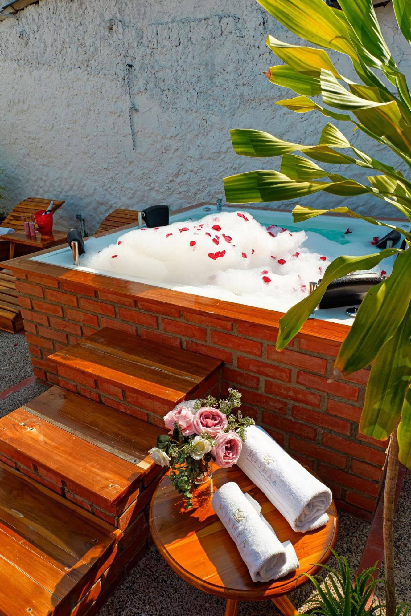 Casa Mishka Boutique #104 Nuevo Cartagena