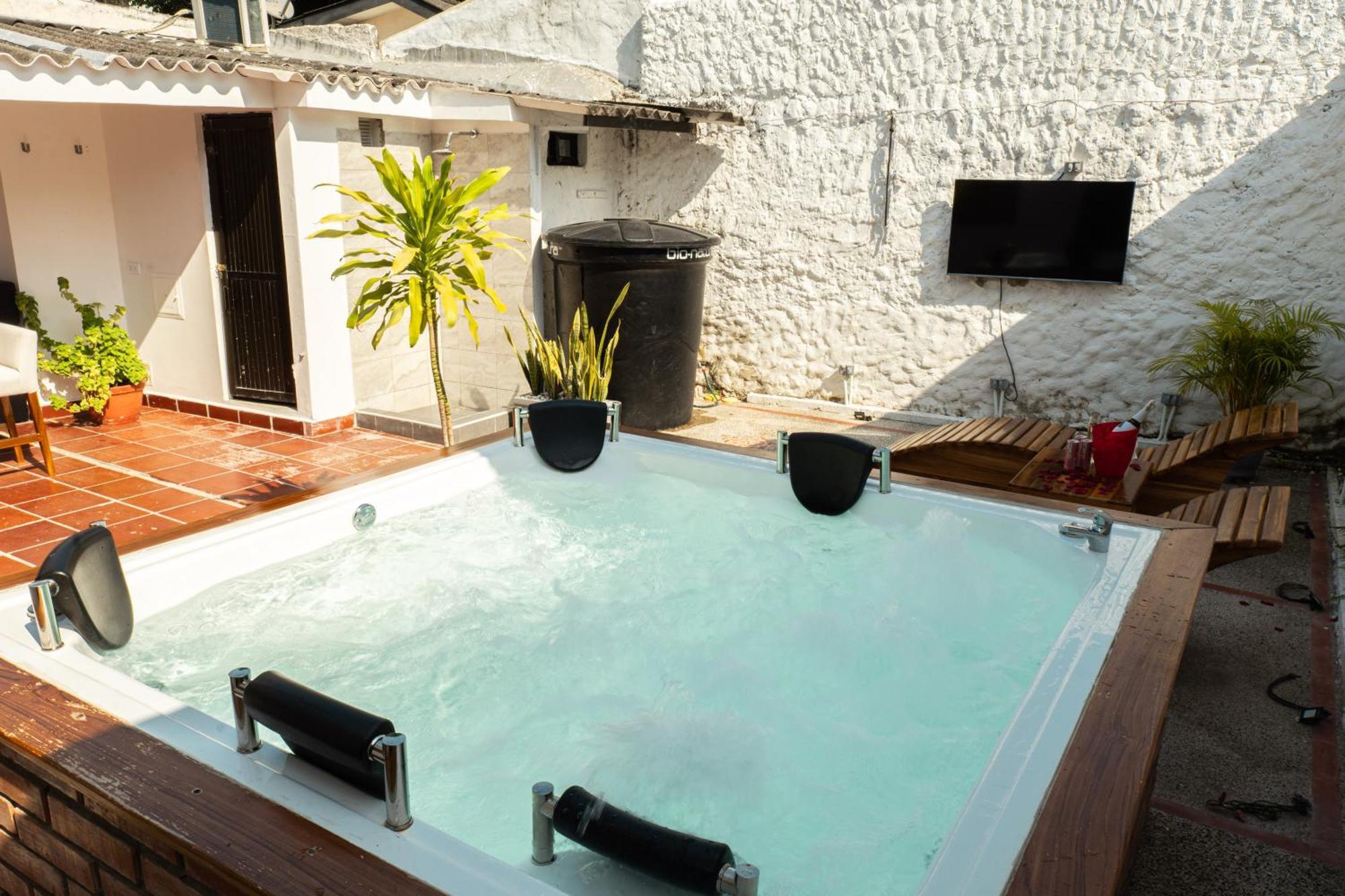 Casa Mishka Boutique Habitación #104 Nuevo 4* Cartagena